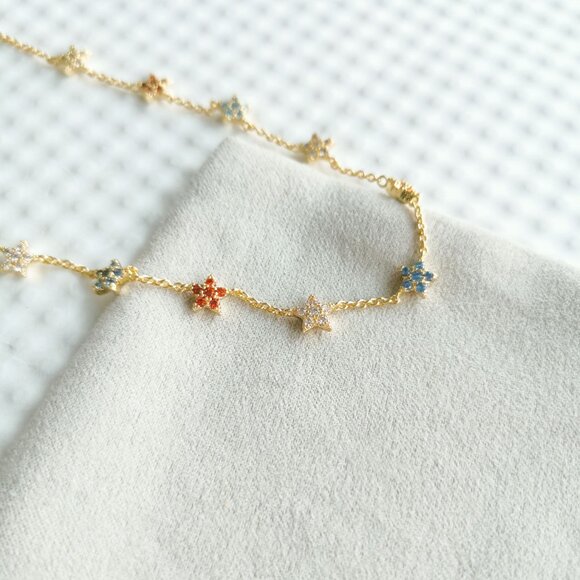 Kendra Scott Gold Crystal Sierra Star Strand Necklace NEW - Picture 4 of 5